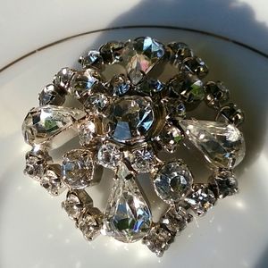 ❄VTG Estate "Snowflake"GLITZY Rhinestone Brooch